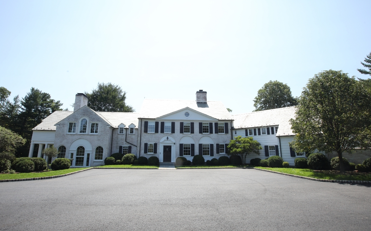 Professional house painting in South Salem to increase property value and protect your home