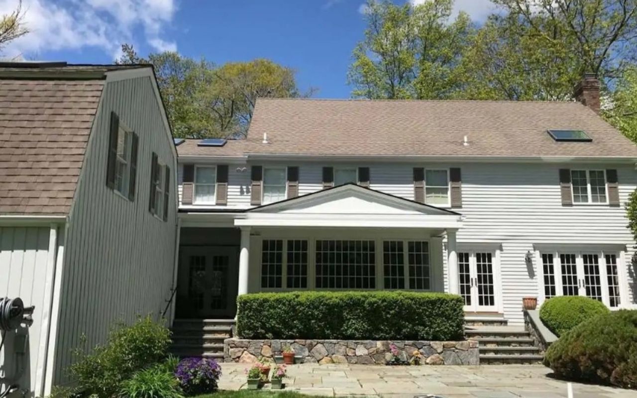 Painted siding maintenance after spring cleaning and inspection