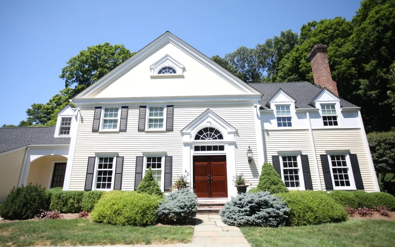 South Salem house painting that boosts curb appeal and home value